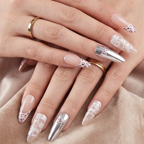 Elegantes Spitzen- und Metallic-Nagelkunstset Karnz