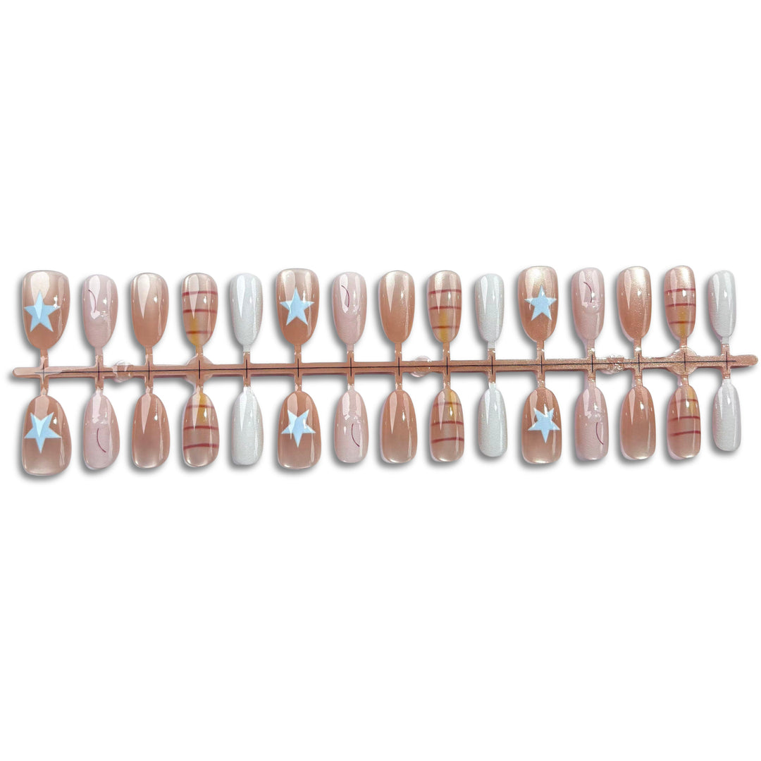 Stylische Press-On Nagelkunst Kollektion