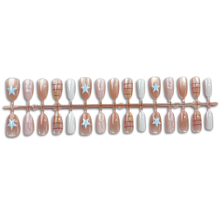Stylische Press-On Nagelkunst Kollektion
