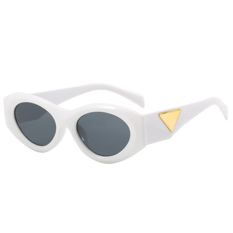 Damen Sonnenbrille im modernen Retro-Stil Karnz