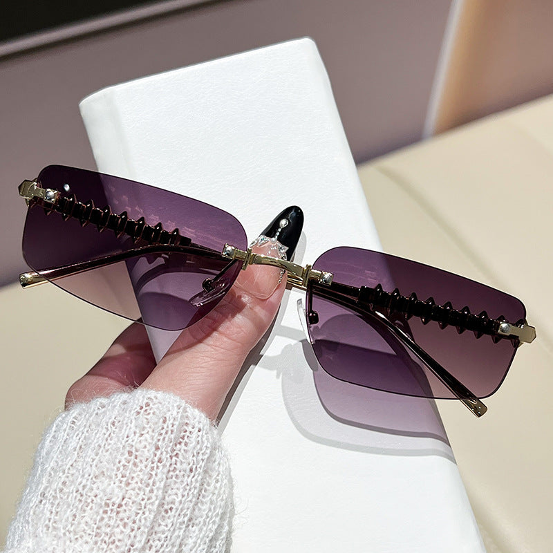Damen elegante und modische Brille Karnz
