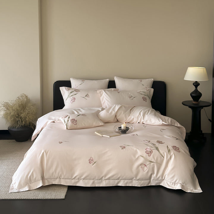 Luxuriöses Baumwoll-Satin Tulpenprint Bettbezug Set mit umkehrbaren Kissenbezügen