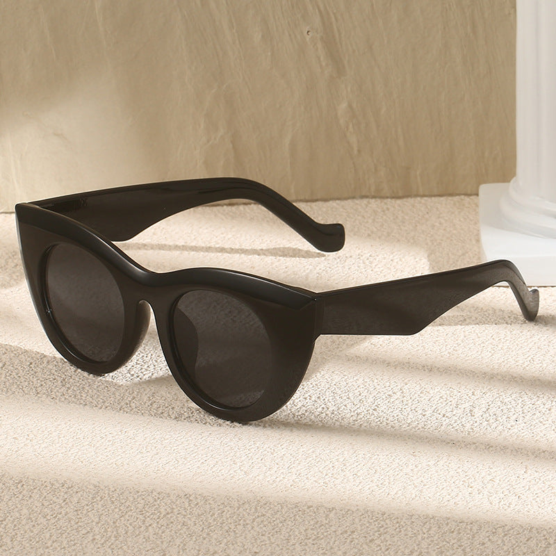 Damen Cat-Eye Sonnenbrille mit breitem Rahmen und UV-Schutz Karnz