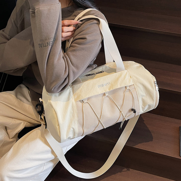 Multi-Taschen Fitness Duffel Karnz