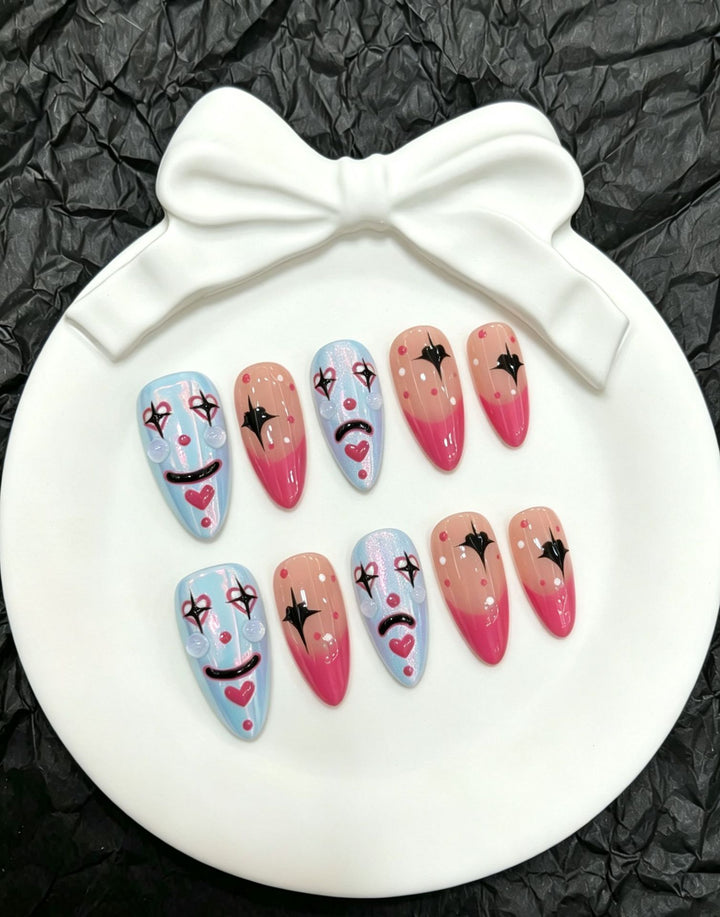 Kreatives Clown-inspiriertes Press-On Nägel Set