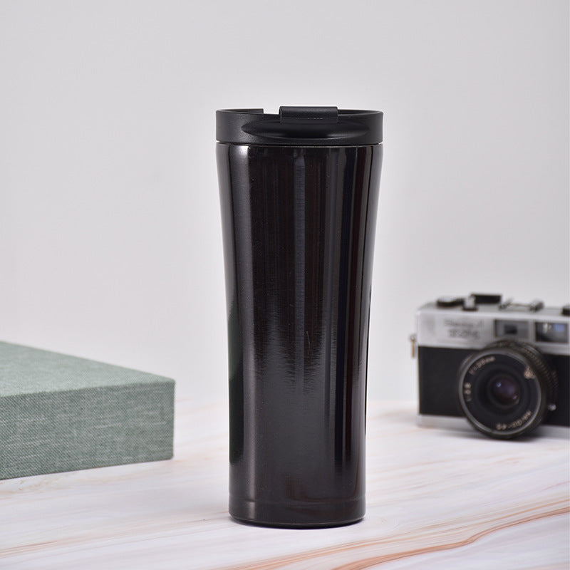 Damen eleganter Isolierkaffee-Becher mit praktischem Deckel Karnz