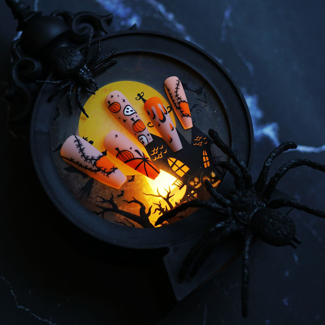 Künstlerisches Halloween-Themen Press-On Nagelset