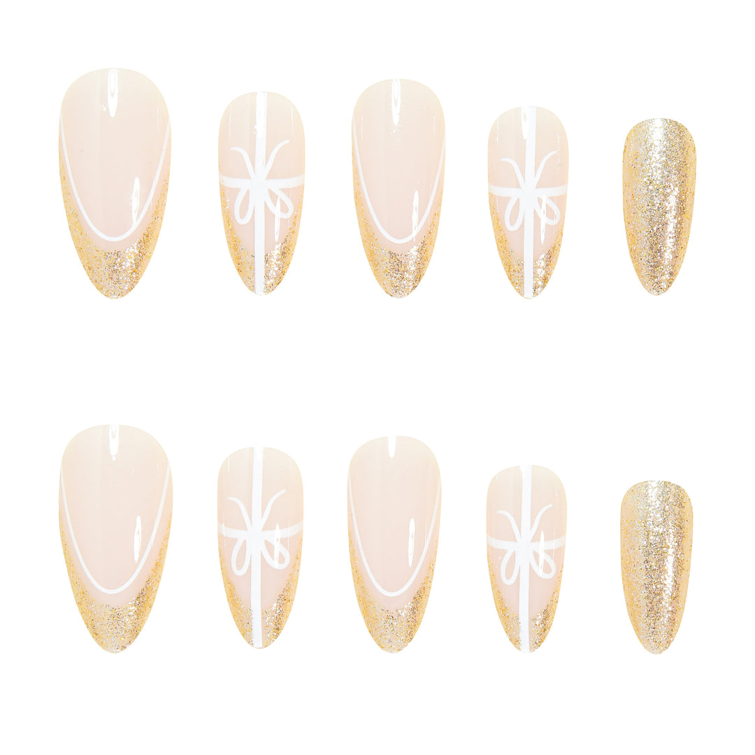 Elegante Stiletto Press-On-Nagelspitzen Karnz