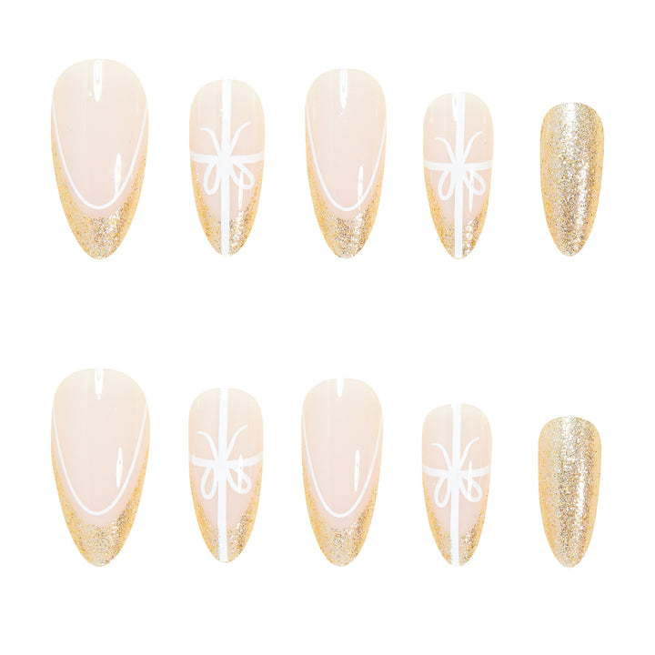 Elegante Stiletto Press-On-Nagelspitzen Karnz