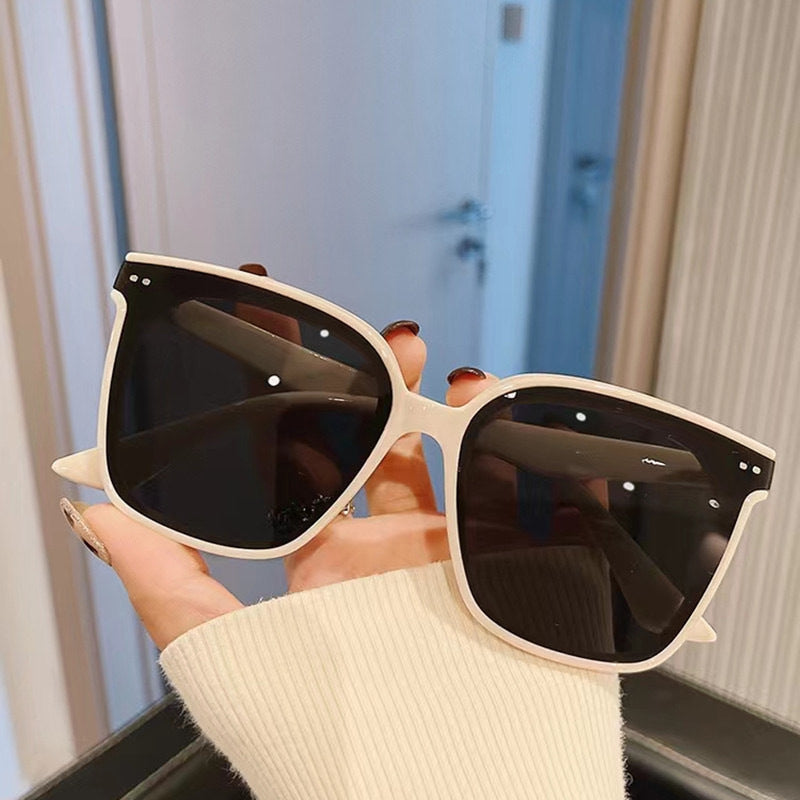 Modebewusste Sonnenbrille Karnz