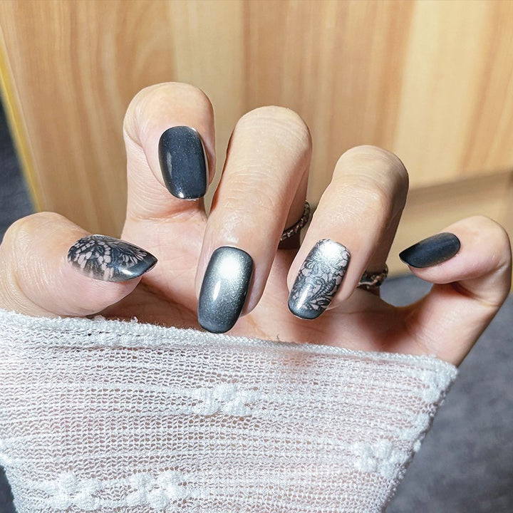 Dekorative Press-On Nail Art Tipps Karnz