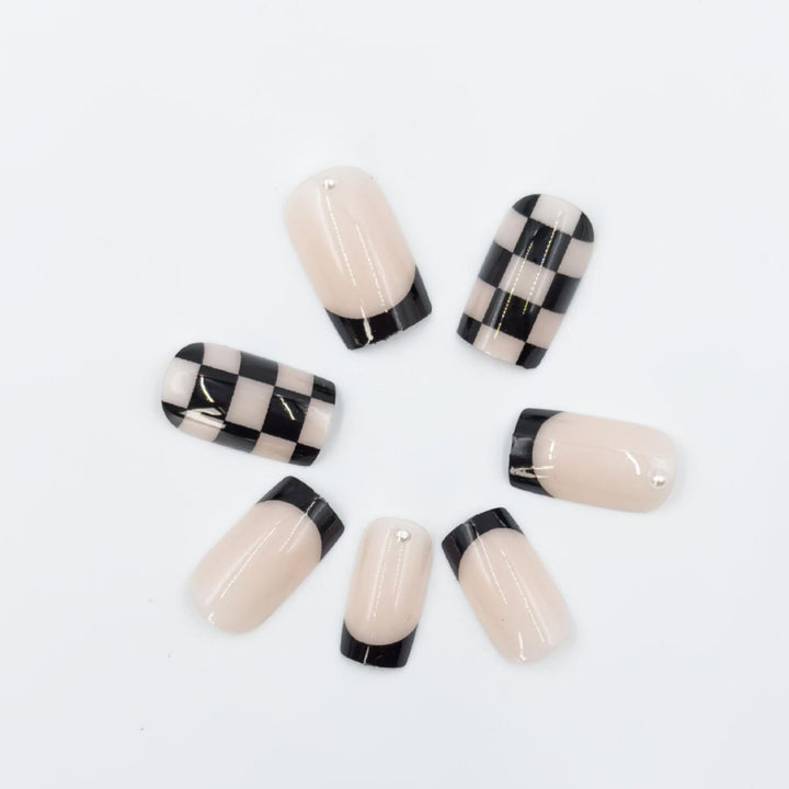 Trendige Schachbrett-Französische Spitze Nagelkunst Set
