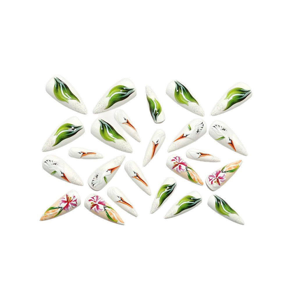 Kunstnagel-Set mit Floralem Storchendesign Karnz