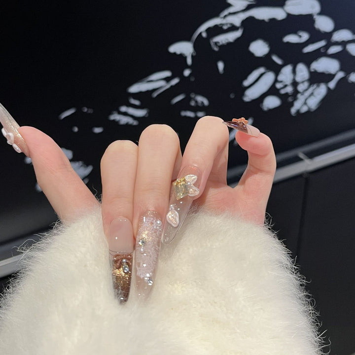 Glamouröse Künstlerische Press-On Nagelverlängerungen Karnz