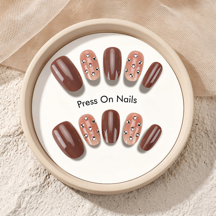 Dekoratives Press-On-Nagelset mit Stern- und Schleifenmotiven Karnz