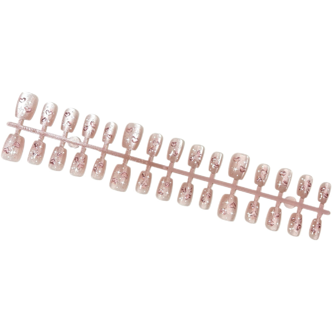 Herz-Beschmückte Press-On Nagelset