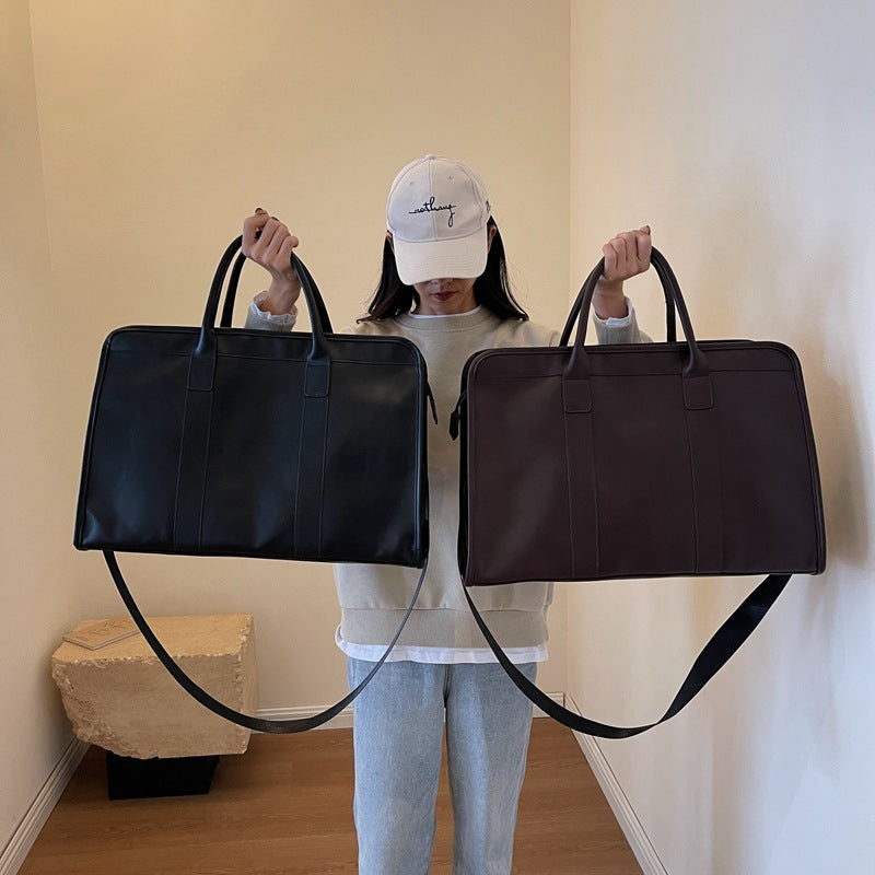 Schlanker eleganter Leder-Reiserucksack Karnz
