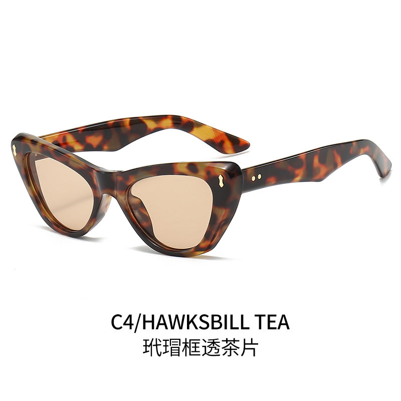 Damen Cat-Eye Sonnenbrille mit eleganten akzentuierten Rahmen Karnz