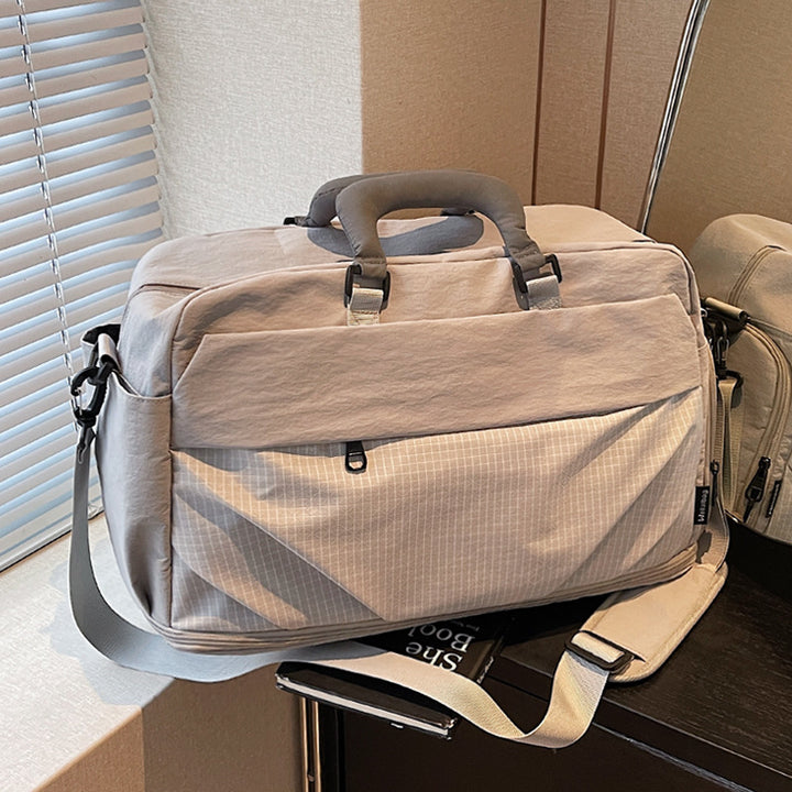 Vielseitige Arbeits- und Reisetasche