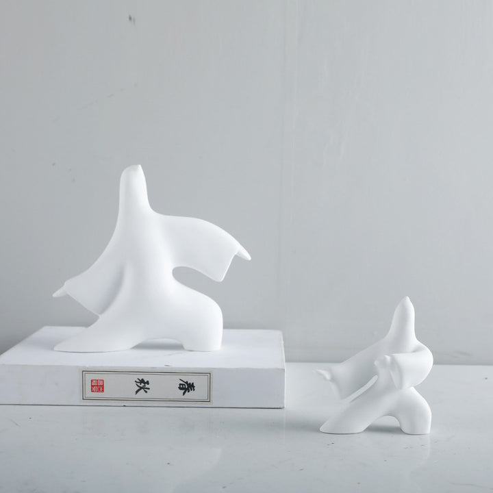 Moderne abstrakte dekorative Skulptur