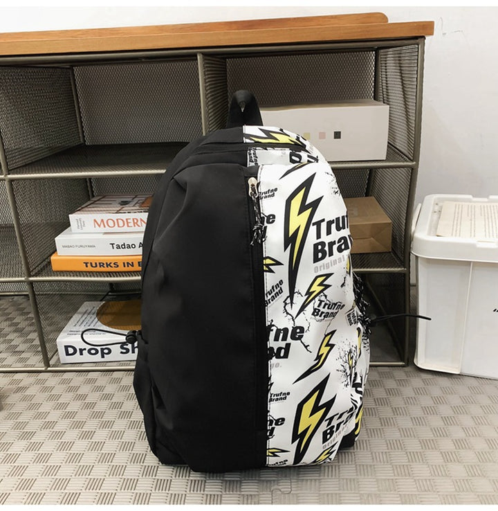 Grafikdruck-Rucksack Karnz