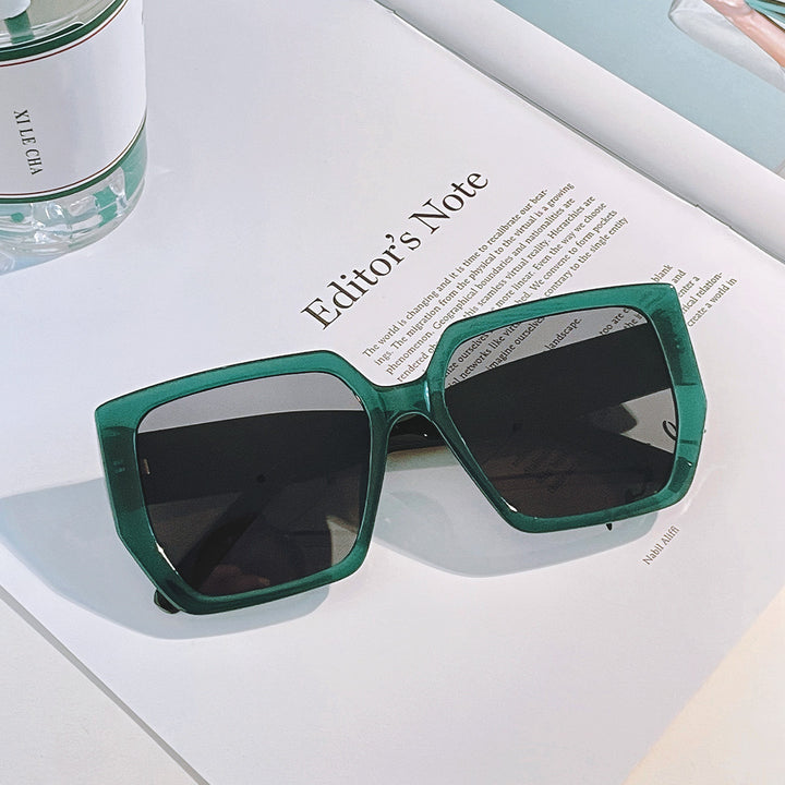 Damen quadratische Sonnenbrille mit schützendem UV-Schutz und modernem Design Karnz