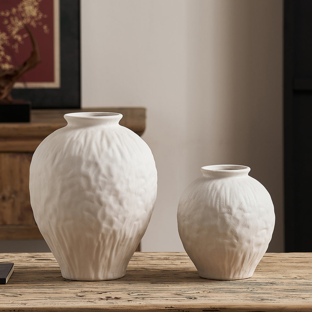 Elegante Keramikvase mit Struktur Karnz