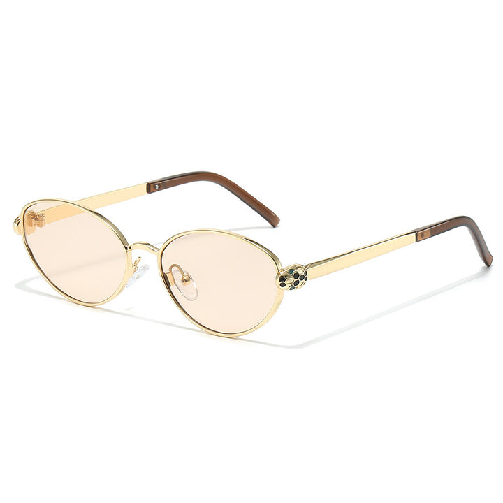 Chic Cat-Eye Sonnenbrille mit luxuriösen goldenen Akzenten Karnz