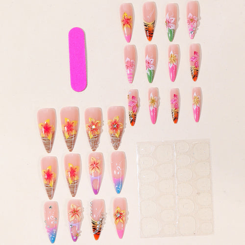 3D Floral Akzent Nagelkunst Extensions Karnz