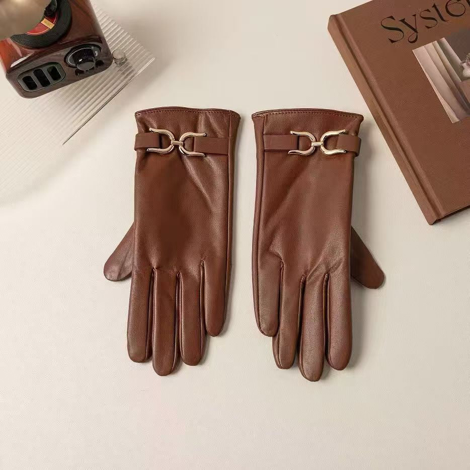 Elegante Lederhandschuhe mit Kettendetails Karnz