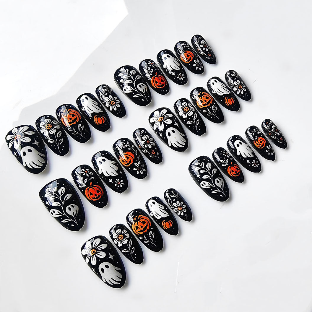 Kunstfingernägel Im Halloween-Design Karnz