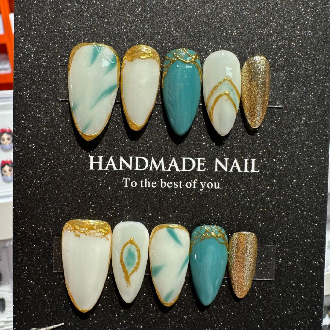 Handgefertigtes dekoratives Press-On-Nagelkunst-Set  1791773546