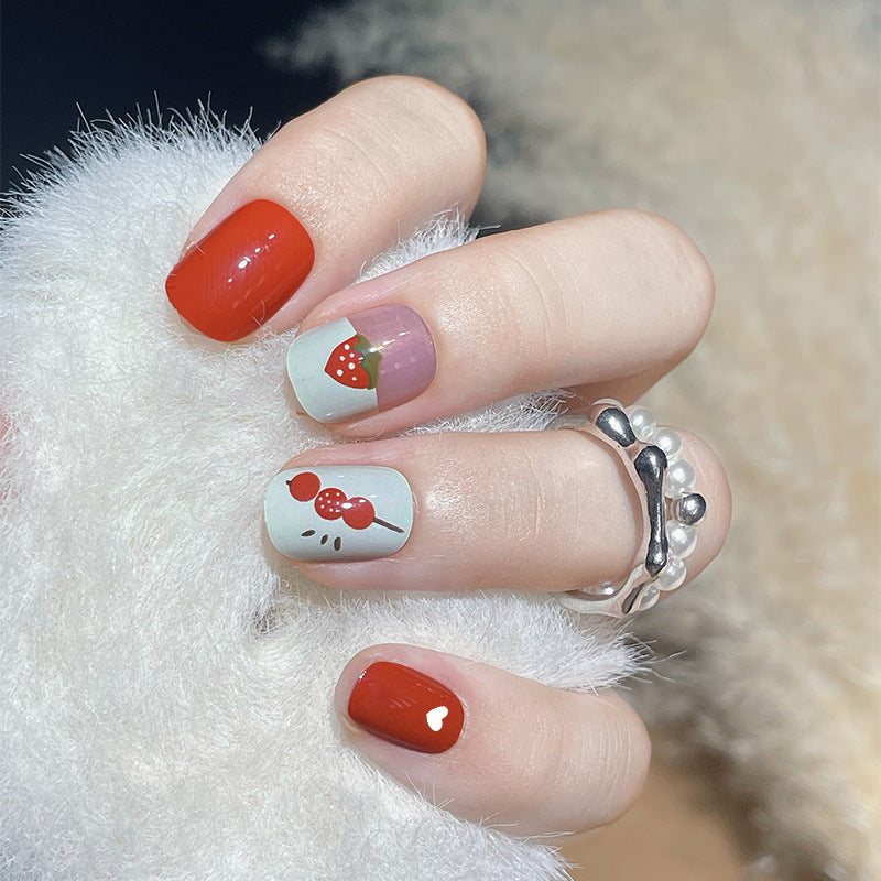 Kreatives fruchtinspiriertes Nageldesign Karnz