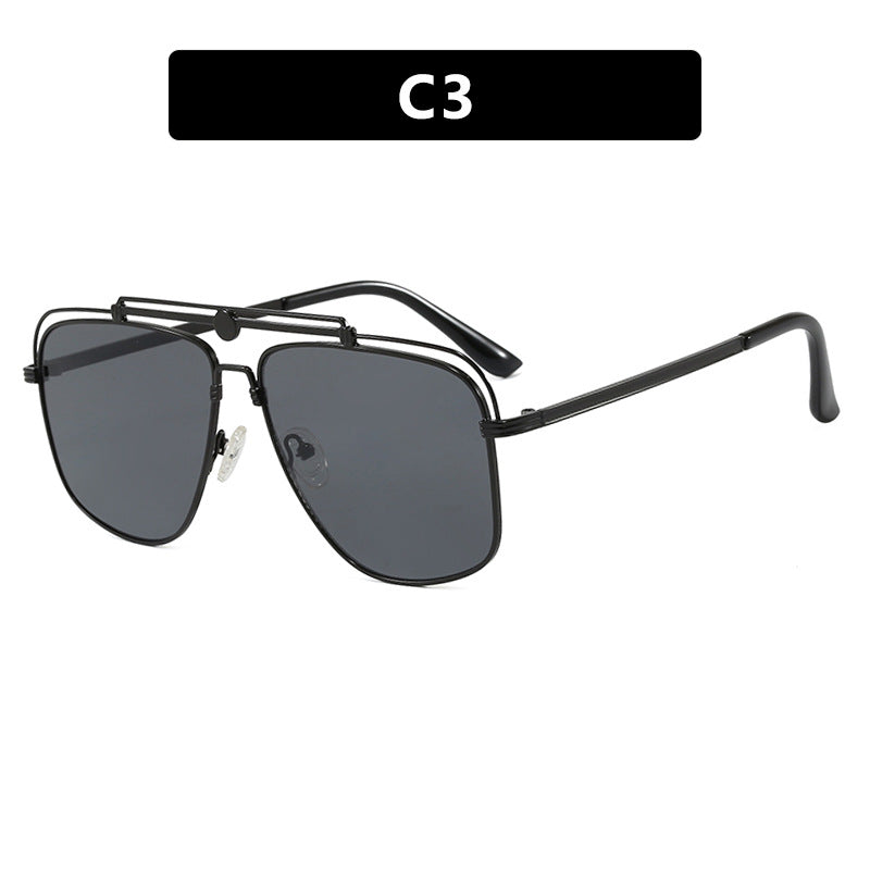 Damen elegante quadratische Sonnenbrille mit goldenen Akzenten Karnz