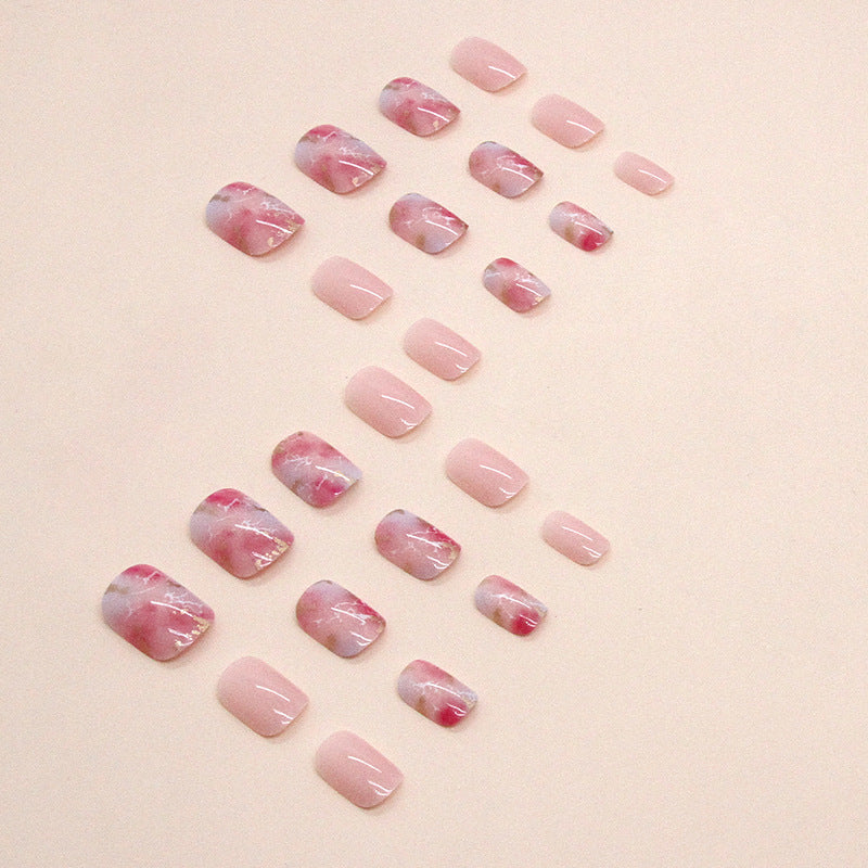 Marmoriertes Gel Press-On Nagelart Karnz