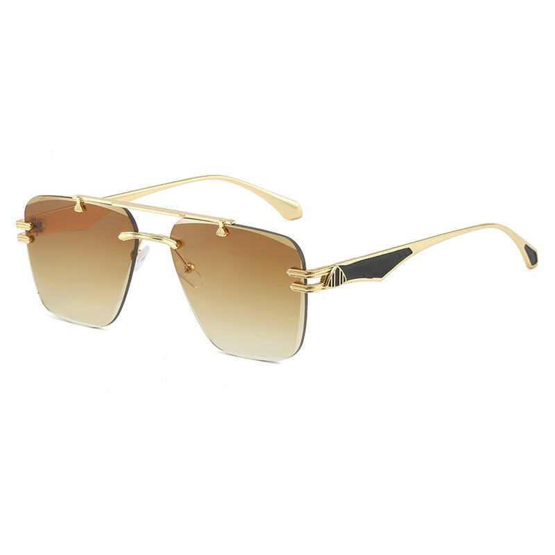 Damen Designer-Sonnenbrille im extravaganten Rahmen Karnz