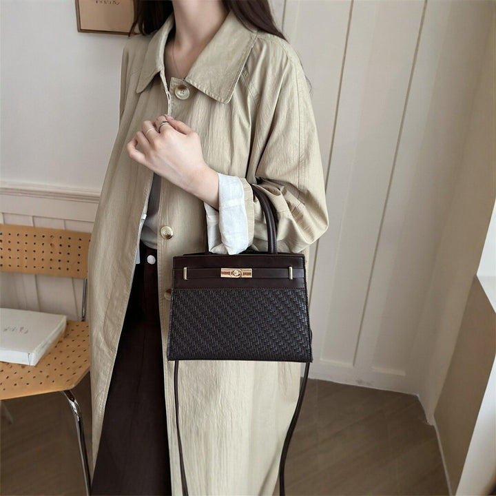 Gewebte Lederhandtasche