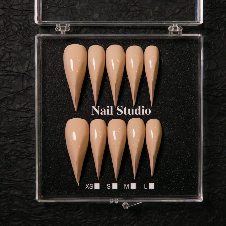 Stiletto Form Press-On Nagel Set