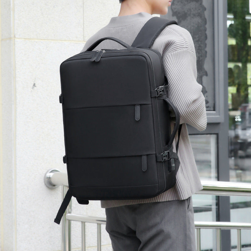 Schlanker funktionaler Reiserrucksack Karnz