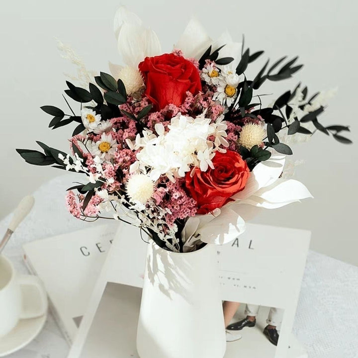 Trockenblumenstrauß Tischmittelstück