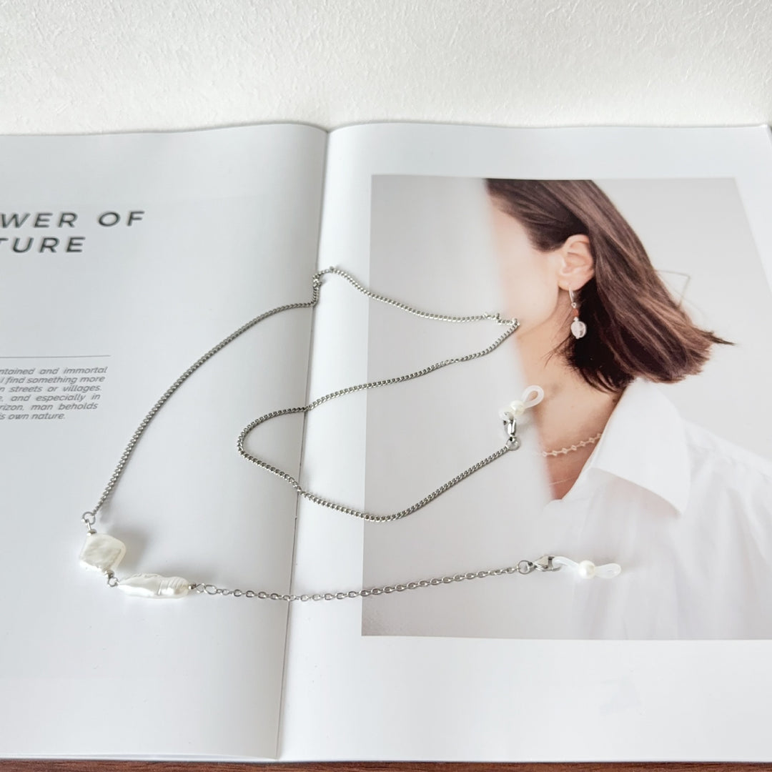 Elegante Schichtkette mit Perlen Karnz
