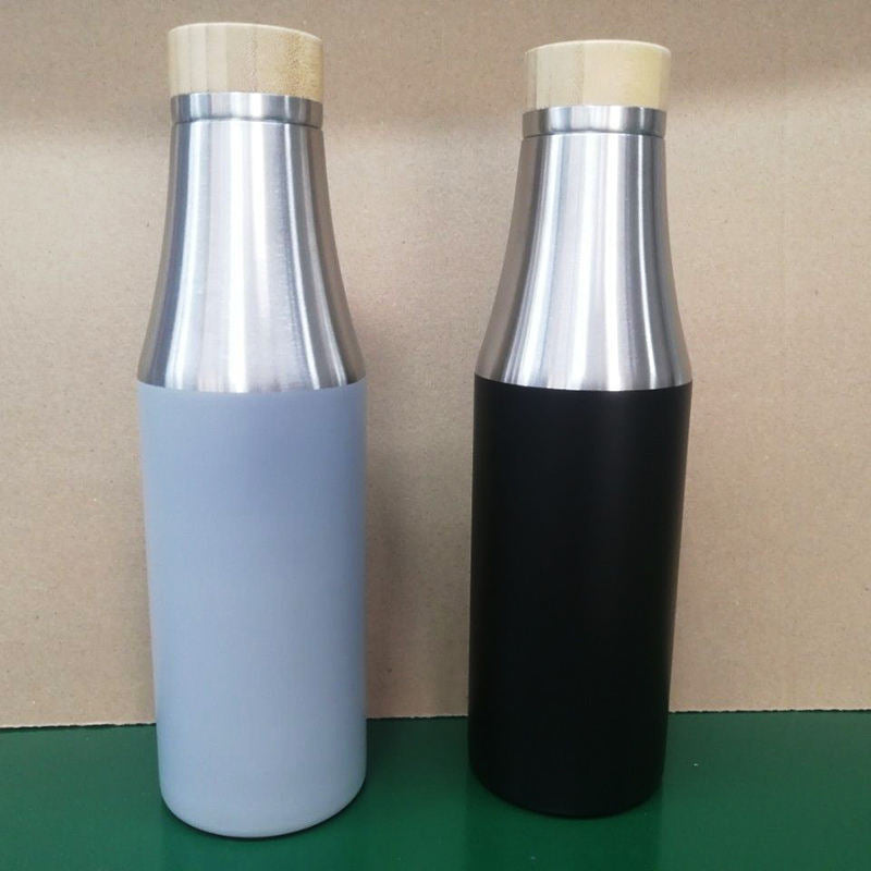 Damen doppelwandige Edelstahl Trinkflasche mit Bambusdeckel Karnz