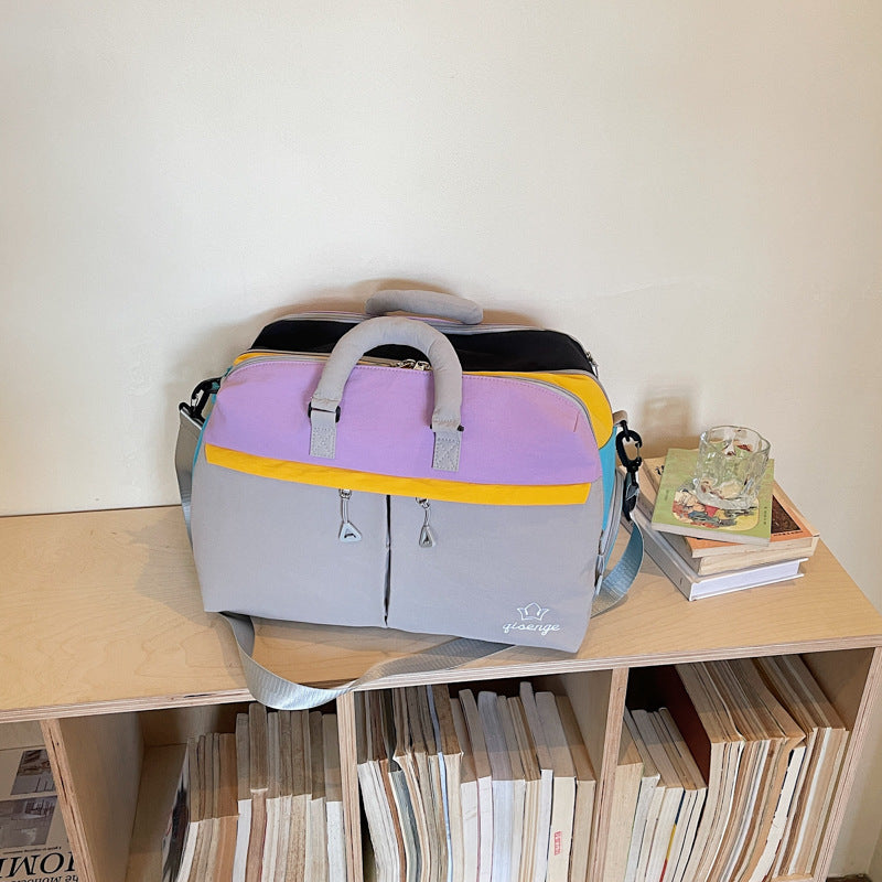 Vielseitige leichte Reisetasche