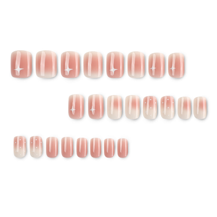 Nagelkunst mit Ombre-Effekt und Glitzerakzenten Karnz