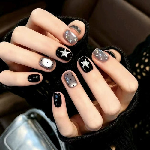 Sternennacht-Themen Press-On Nagelkunst Karnz