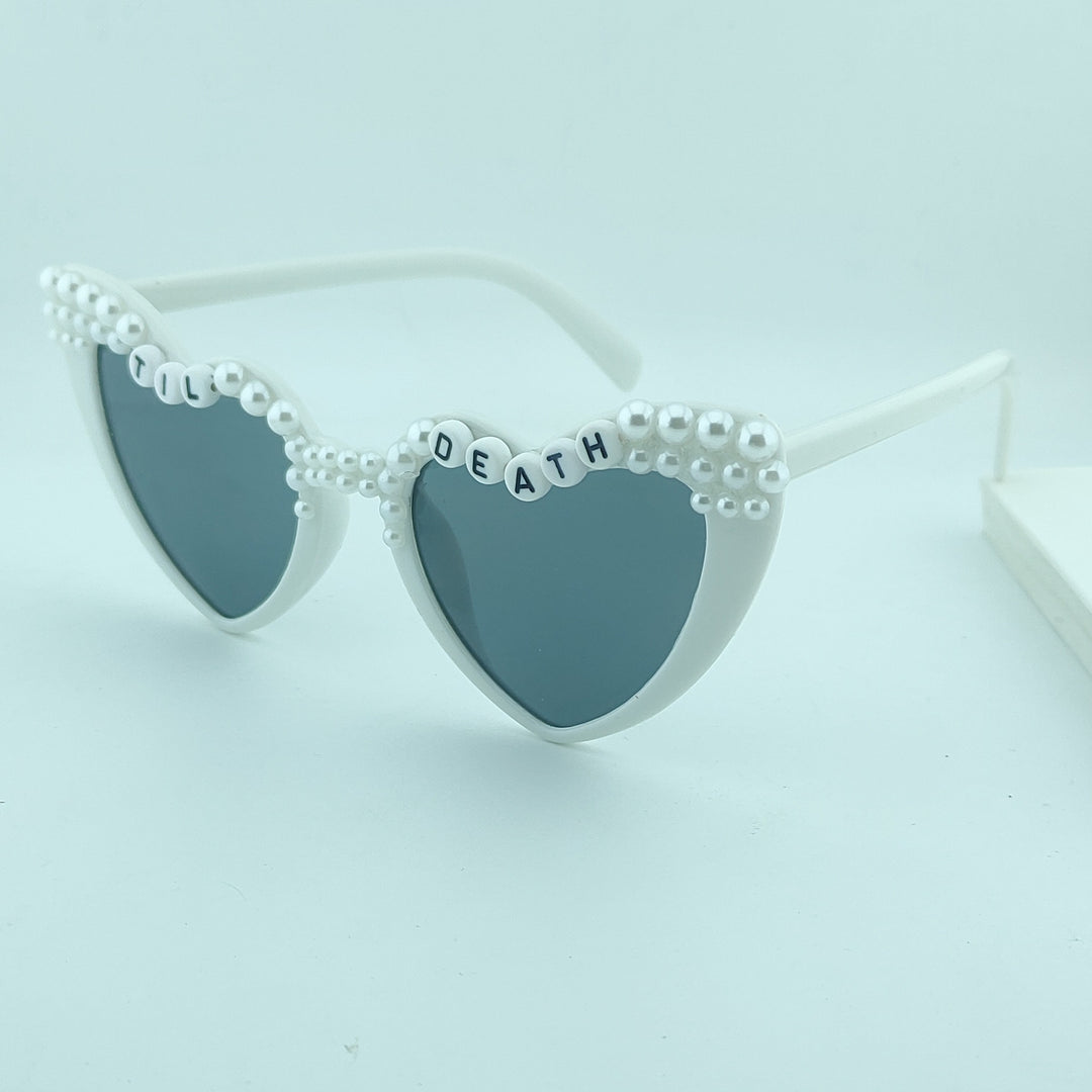 Damen Herzförmige Sonnenbrille mit außergewöhnlichem Dekor Karnz