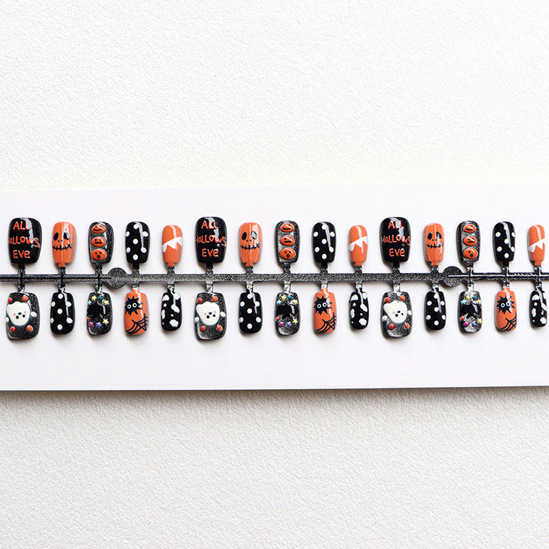 Festliches Halloween-Themen Press-On Nagelset Karnz