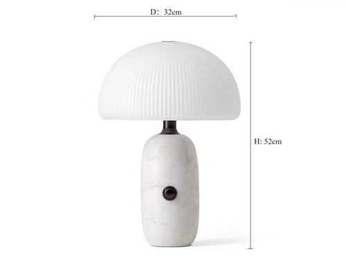 Elegante Marmorbasis Tischlampe
