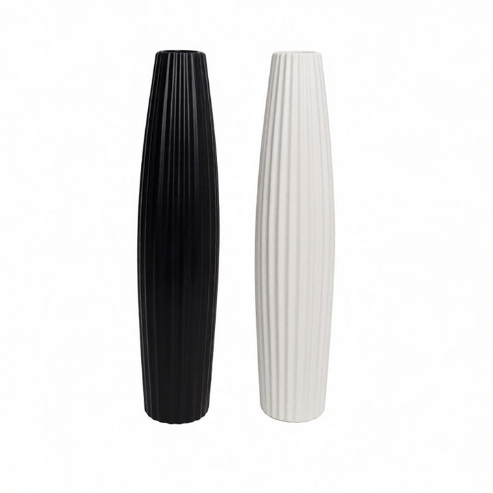 Elegante gerippte keramische Bodenvase Karnz