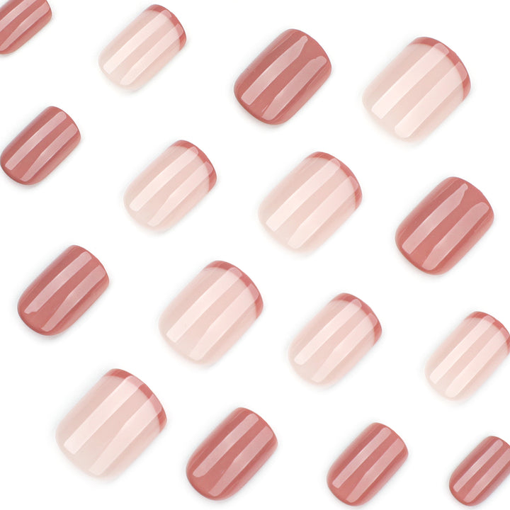 Elegante Nagelkunst mit sanftem Farbverlauf Karnz